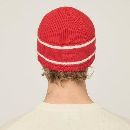 #colour_red-off-white