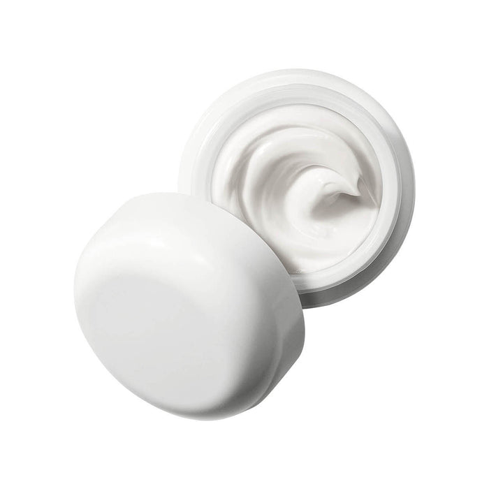 Lifestyle image of La Mer Crème de La Mer Face Cream variant: 2 oz