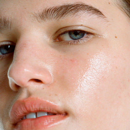 Model image of Goop Beauty Exosome Hydration Therapy Serum