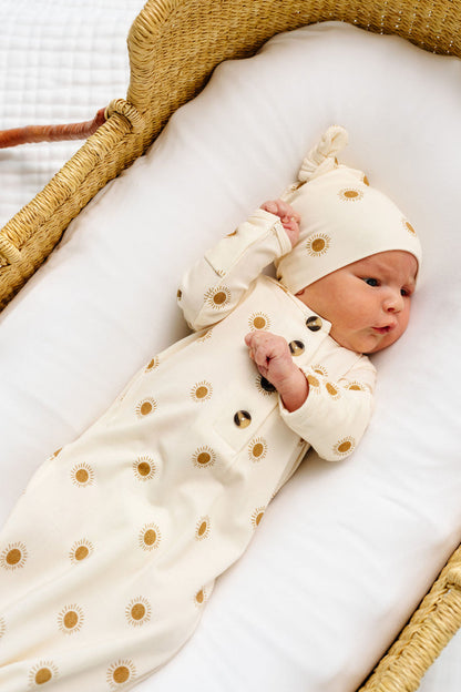 Frankie Newborn Hat Bundle (Gown)