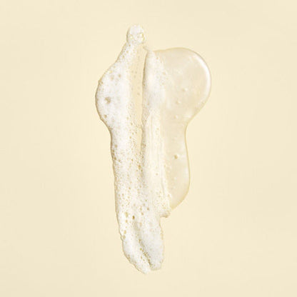 Group swatch image of Oribe Gold Lust Repair & Restore Shampoo for Damaged Hair