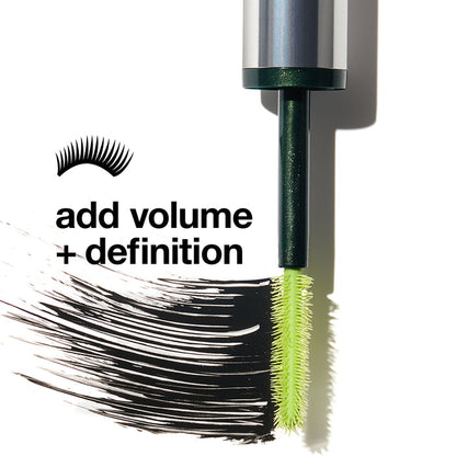 Lifestyle image of Clinique High Impact Extreme Volume Mascara variant: EXTREME BLACK
