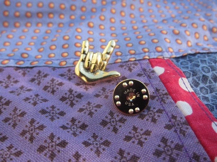 'I Love You' Gold Lapel Pin