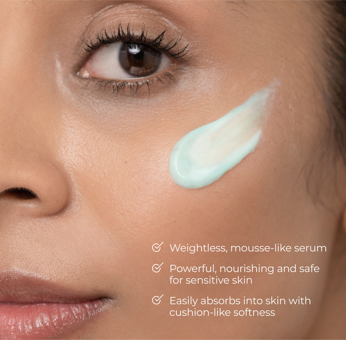 Swatch image of Element Eight O2 Retinol Serum