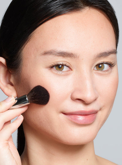 Model image of Trish McEvoy Powder Blush Refill variant: Easy Going