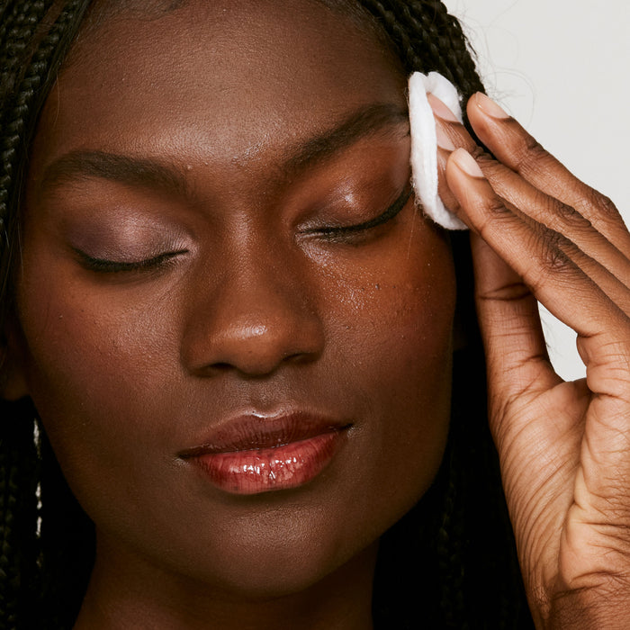 Model image of Clinique Take The Day Off Makeup Remover For Lids, Lashes and Lips
