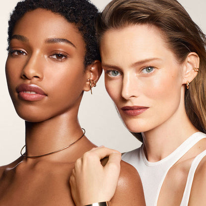 Group model image of Bobbi Brown Vitamin Enriched Smoothing Serum with Niacinamide
