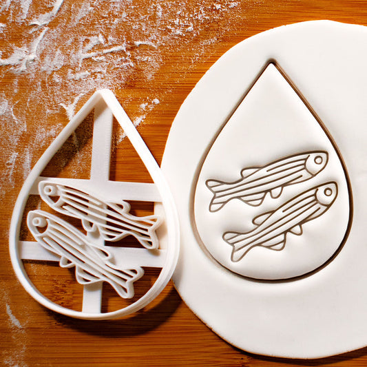 zebrafish cookie cutter